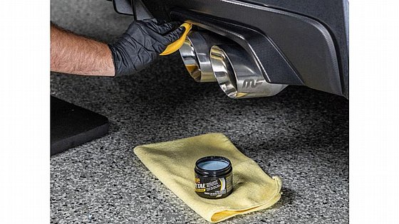 ����� ������  MEGUIARS METAL POLISH